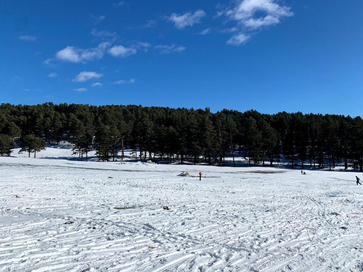 נאבארדונדה דה גרדוס Villa De Gredos מראה חיצוני תמונה