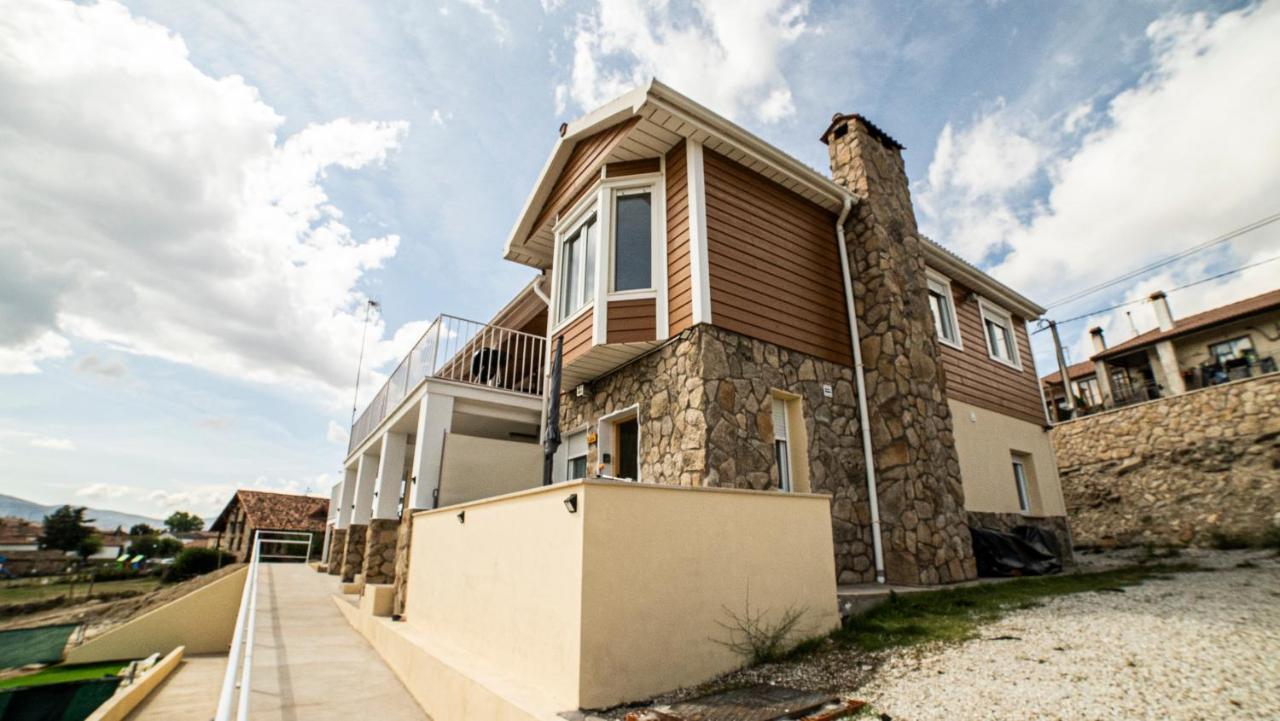 נאבארדונדה דה גרדוס Villa De Gredos מראה חיצוני תמונה