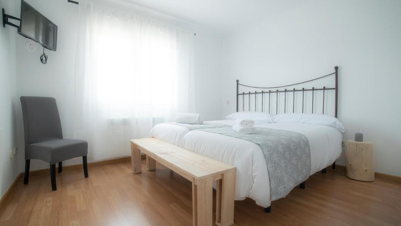 נאבארדונדה דה גרדוס Villa De Gredos מראה חיצוני תמונה