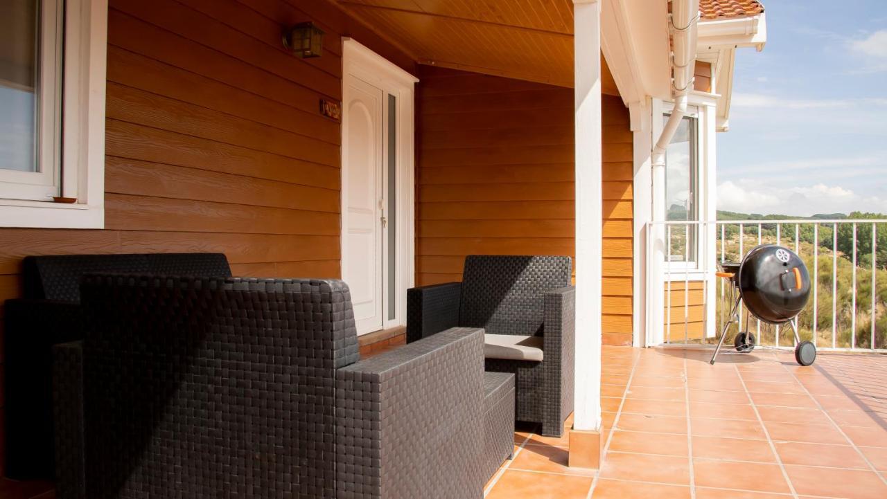 נאבארדונדה דה גרדוס Villa De Gredos מראה חיצוני תמונה