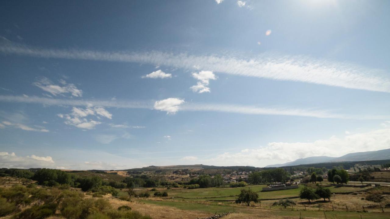 נאבארדונדה דה גרדוס Villa De Gredos מראה חיצוני תמונה